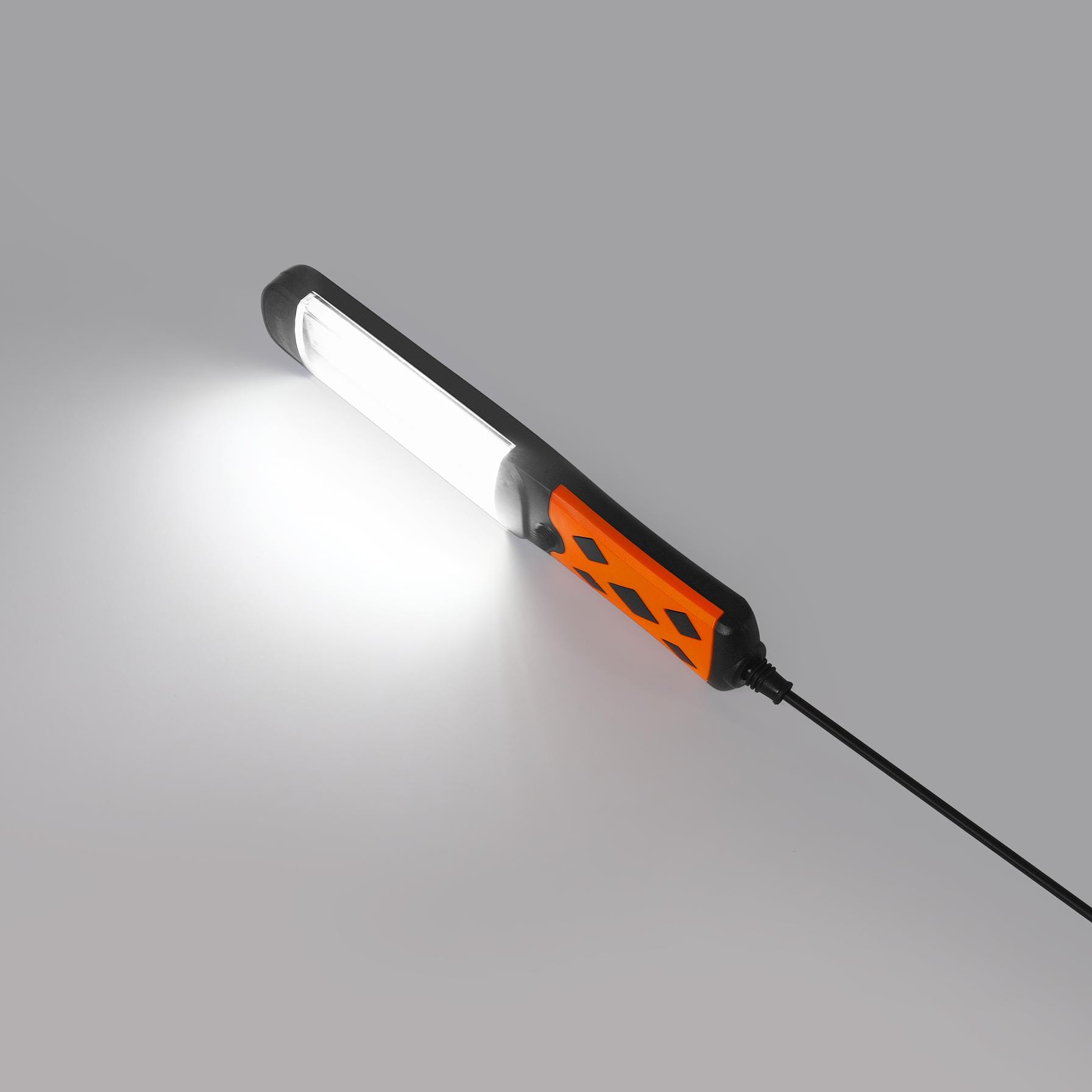 LATARKA WARSZTATOWA LED 20W KD3491 3.jpg